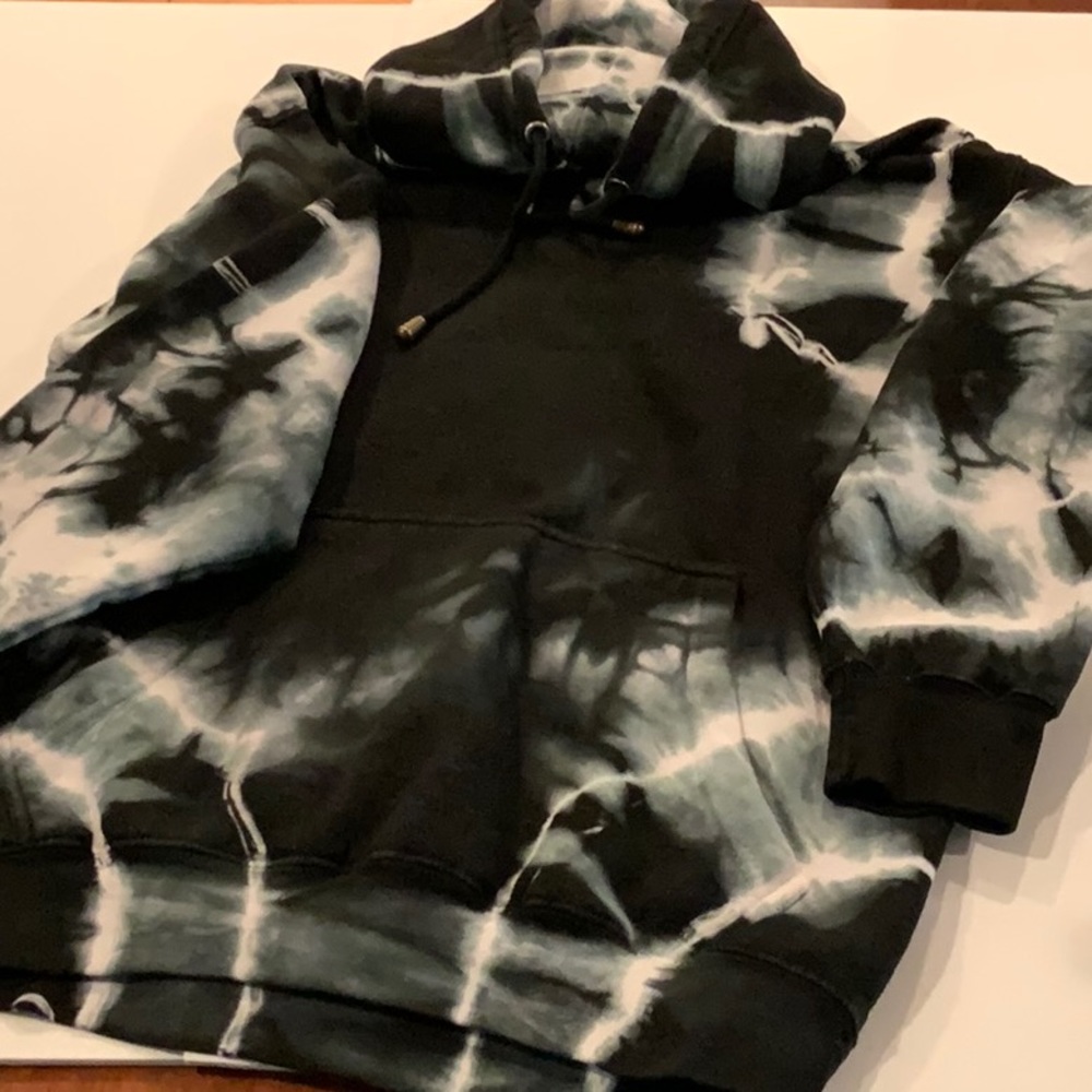 GOLDSHEEP Hoodie